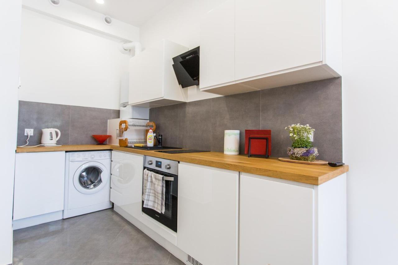 Fogra Travel Apartment Краков Экстерьер фото
